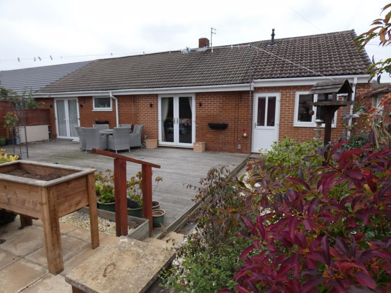 Rear- click for photo gallery